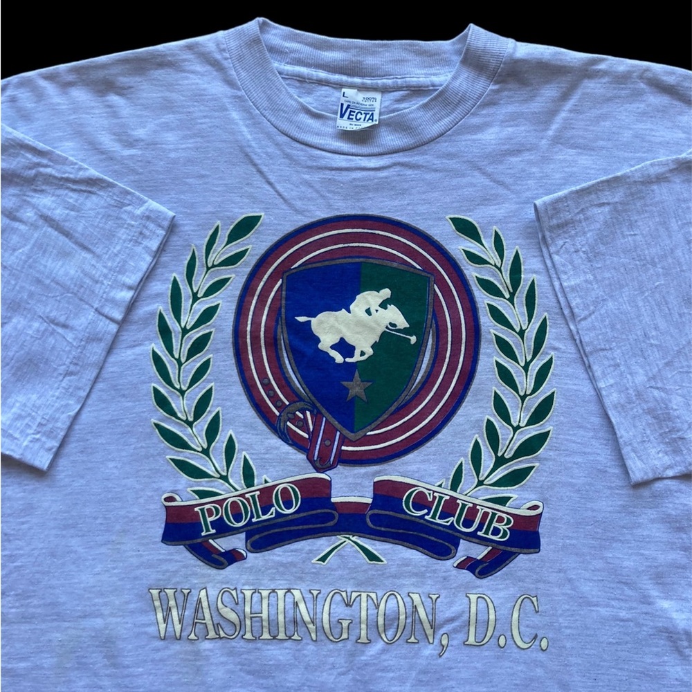 Vintage early 90s Washington D.C. polo club single stitched tee